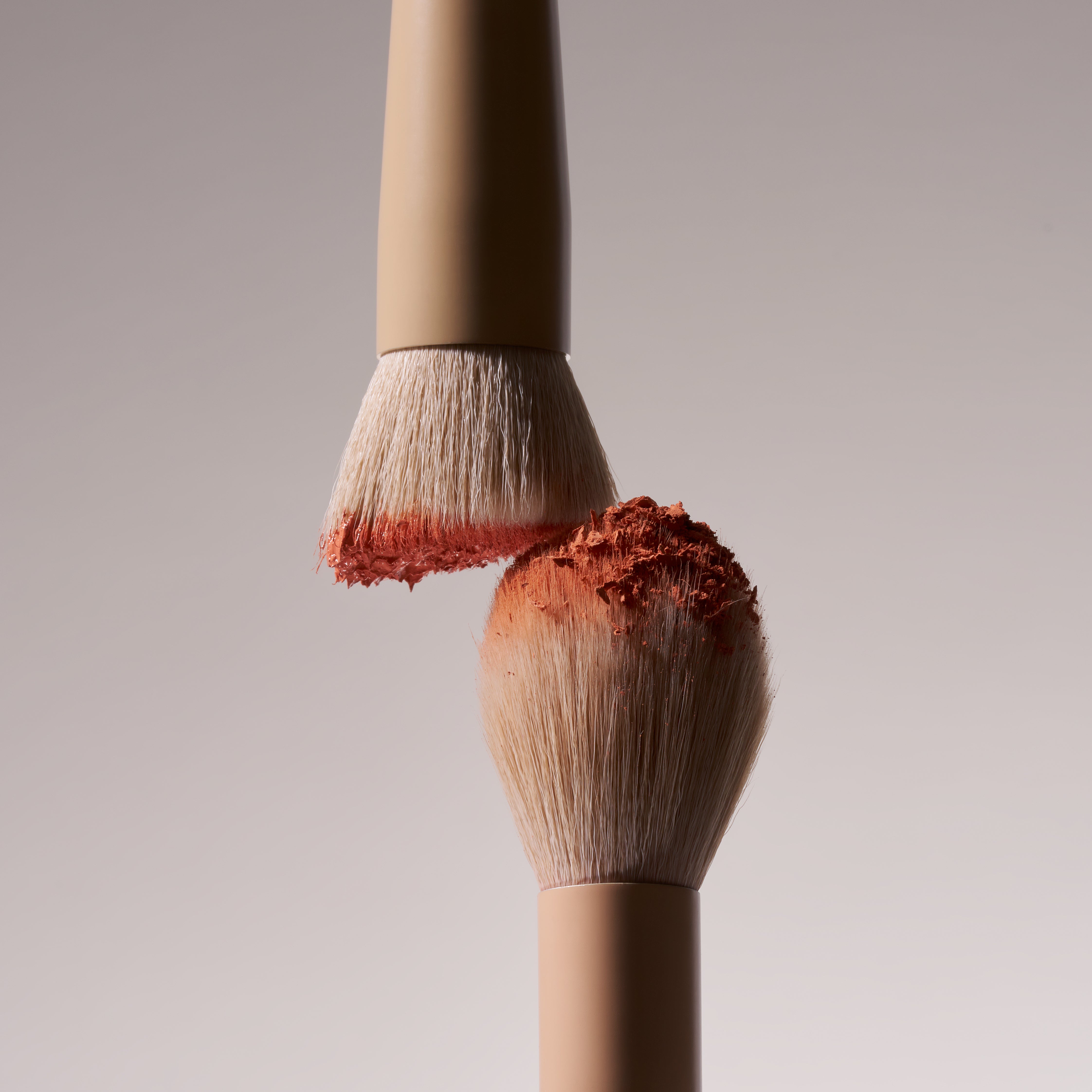 BRUSHES & SPONGES